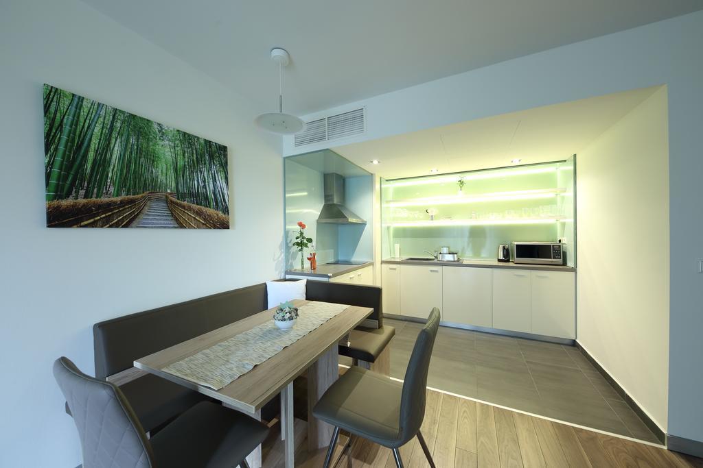 Bamboo Garden & Wellness Apartman Velence Kültér fotó